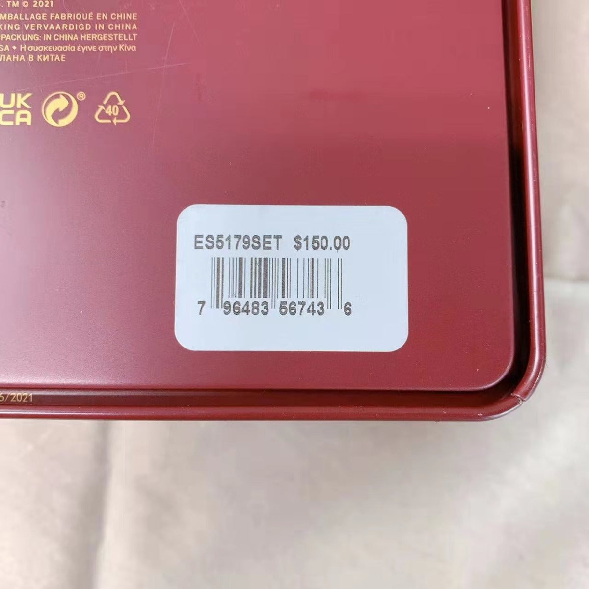 Fossil ES5179SET Gabby Three-Hand Date Stainless Steel Watch and Card Case Box Set Fossil ES5179SET Gabby Three-Hand Date Stainless Steel Watch and Card Case Box Set